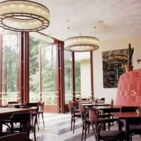 Bilderberg 't Speulderbos 4* Гардерен